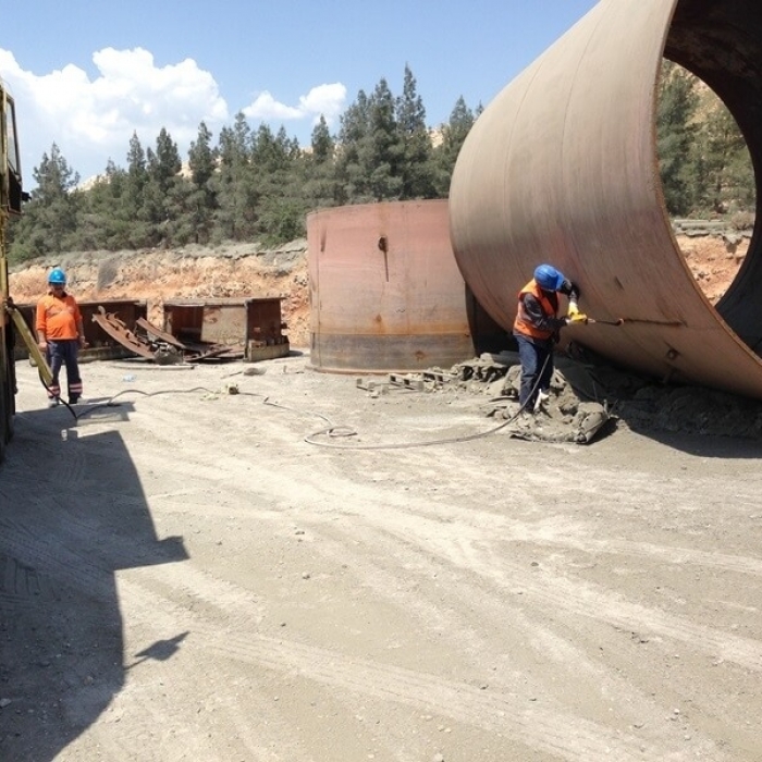 Kalorifer Kazanı Sökümü